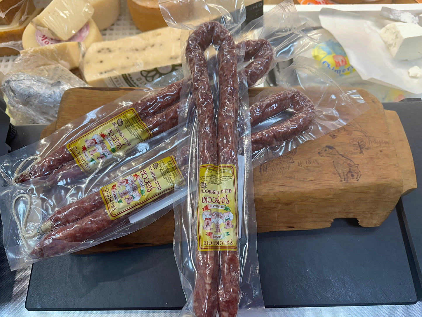 Salumieri di Irgoli - Salsiccia alla Vernaccia